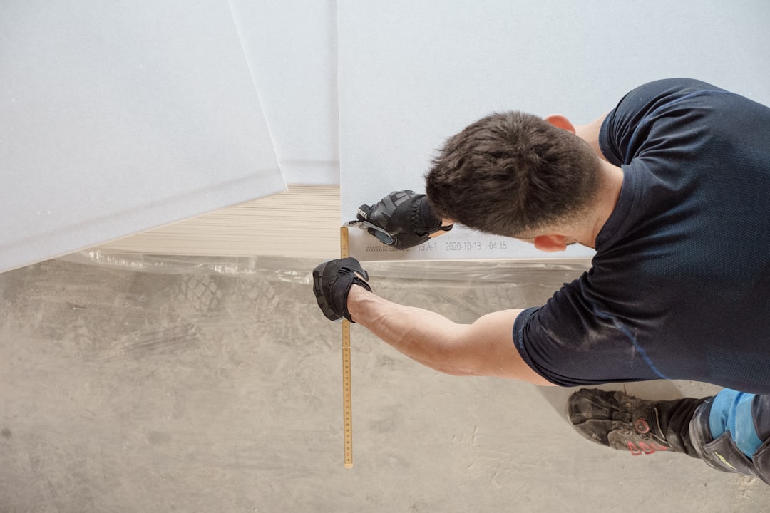 Se mettre à son compte peintre en bâtiment